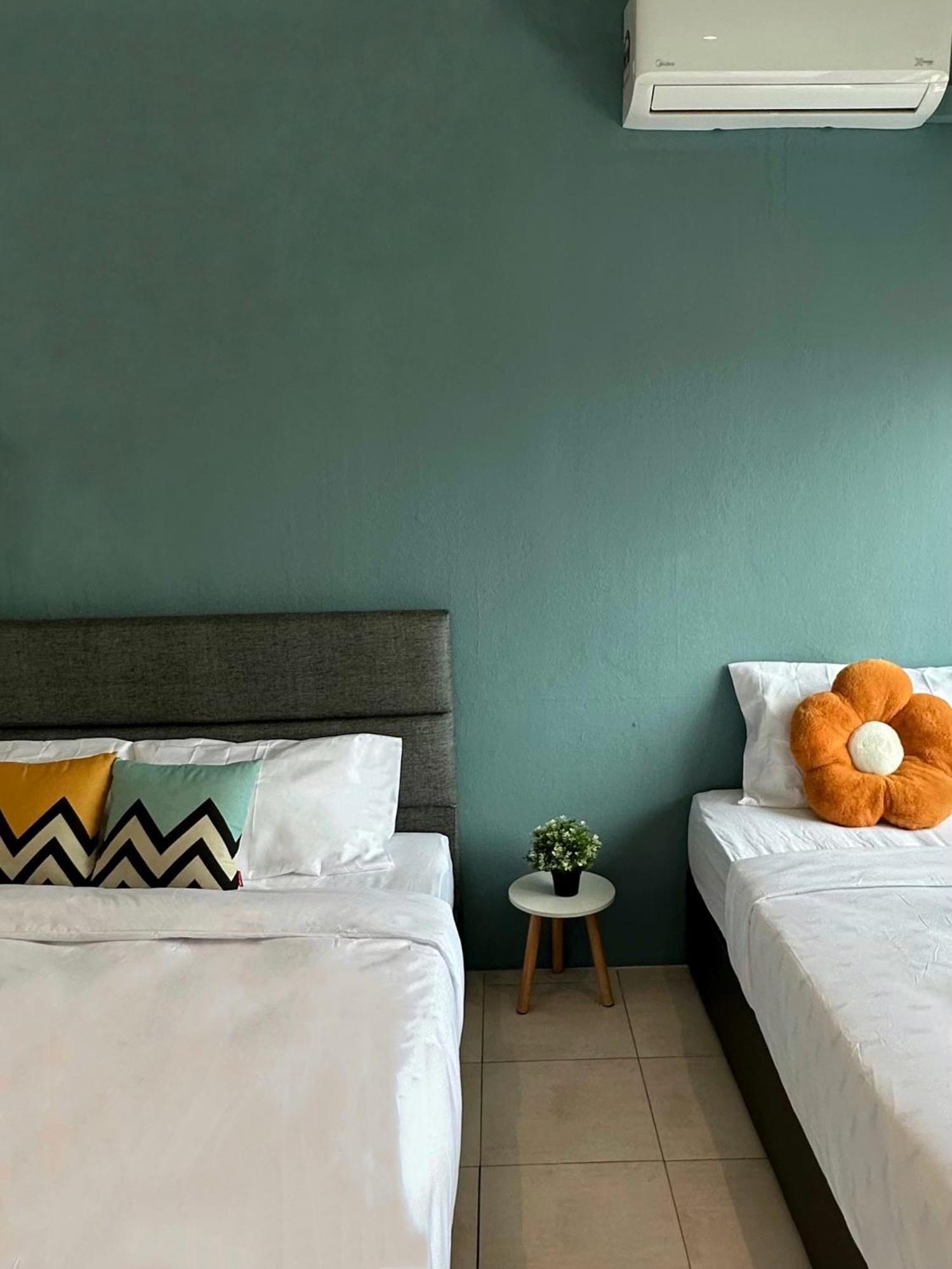 Swing & Pillows @ Malabar George Town Exterior photo